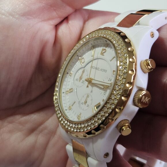 **Sale** Michael Kors Womens Watch - crystal face Gold Tone band Model MK-5417 - Picture 2 of 15